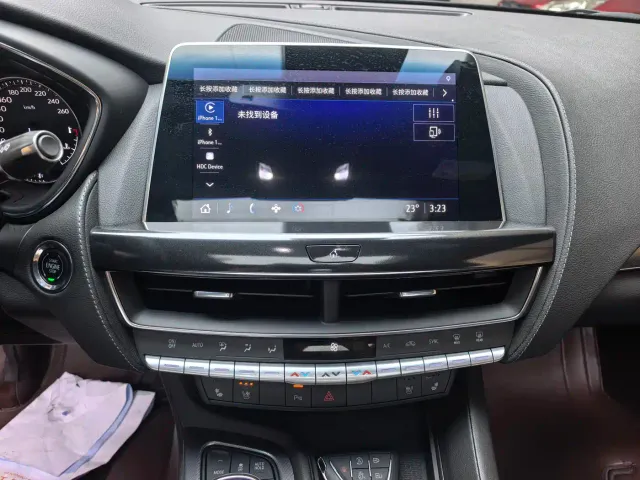 Cadillac CT5 — Фото автомобиля 11