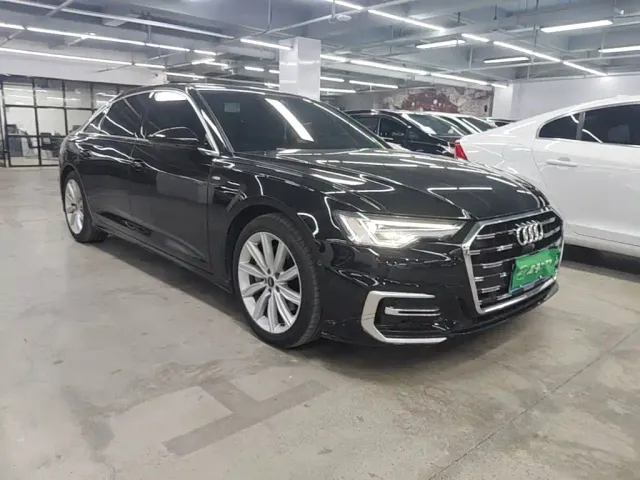 Audi A6L — Фото автомобиля 3