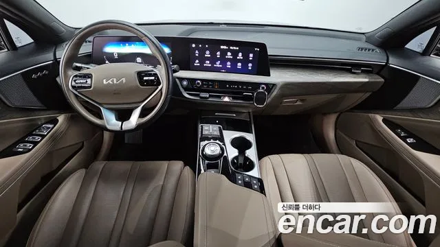 Kia K8 — Фото автомобиля 7