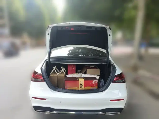 Mercedes-Benz Mercedes-Benz E-Class 2021 Facelift E 260 L Sport — Фото автомобиля 15