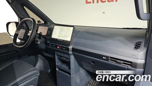 Kia PV5 — Фото автомобиля 10