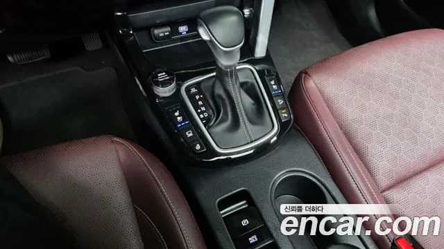 Kia Seltos — Фото автомобиля 12
