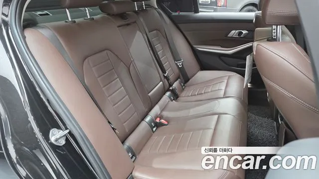 BMW 3-Series 3 серия (G20) 320i Luxury — Фото автомобиля 12
