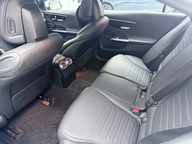 Mercedes-Benz C-Class — Фото автомобиля 7
