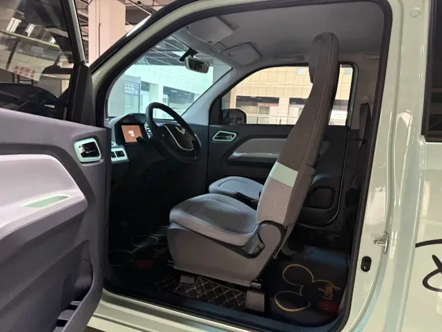 Wuling Hongguang Mini EV — Фото автомобиля 4