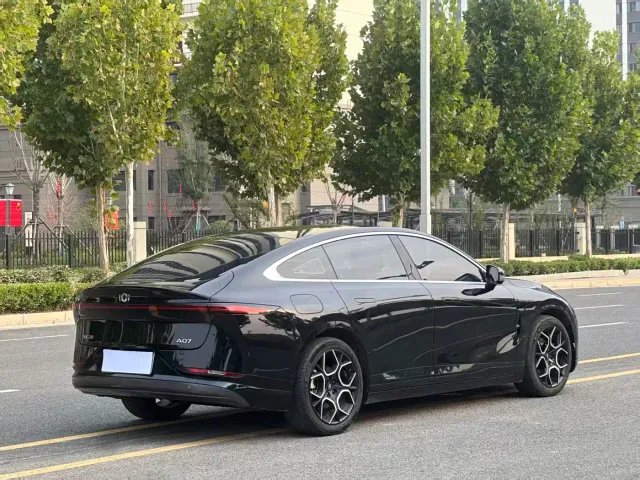 Changan Qiyuan A07 — Фото автомобиля 9