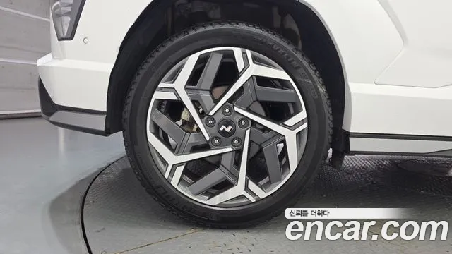 Hyundai Kona Kona (SX2) Бензин 1.6 турбо 2WD — Фото автомобиля 5