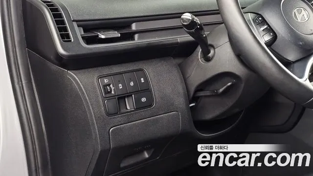 Hyundai Staria — Фото автомобиля 23