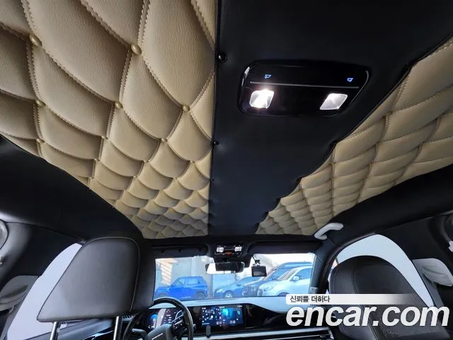 Hyundai Grandeur GN7 — Фото автомобиля 9