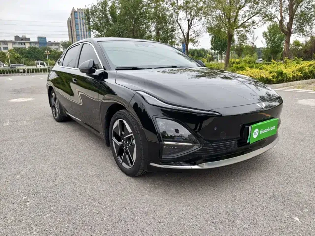 Wuling Starlight — Фото автомобиля 3