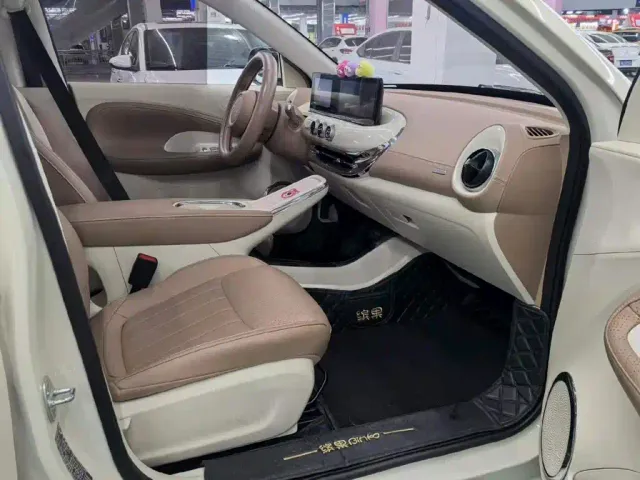 Wuling Bingo — Фото автомобиля 7