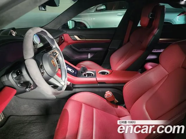 Porsche Taycan Taycan Khan — Фото автомобиля 11