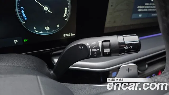 Hyundai Grandeur GN7 — Фото автомобиля 28