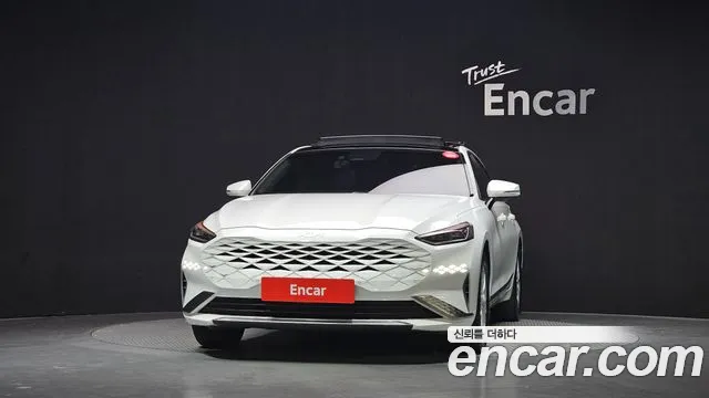Kia K8 — Фото автомобиля 3