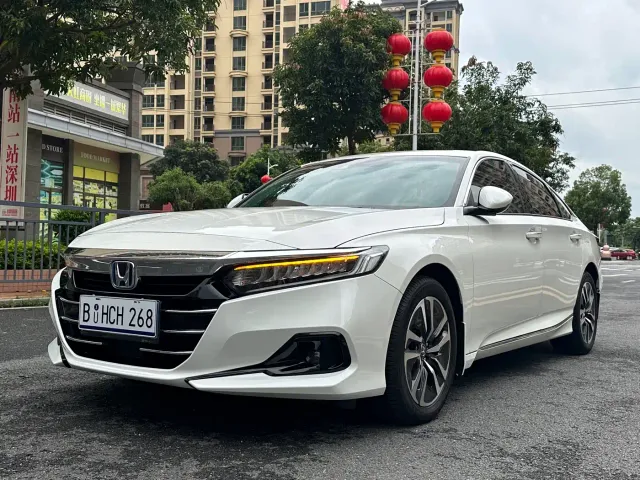 Фотография автомобиля — Honda Accord