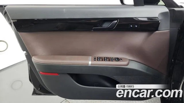 Hyundai Grandeur Grandeur (GN7) 2.5 Бензин 2WD — Фото автомобиля 20