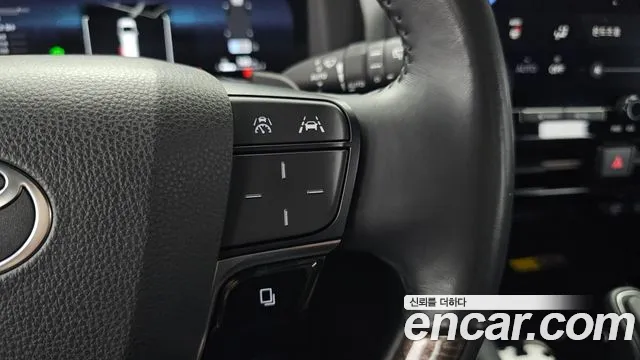 Toyota Alphard — Фото автомобиля 22