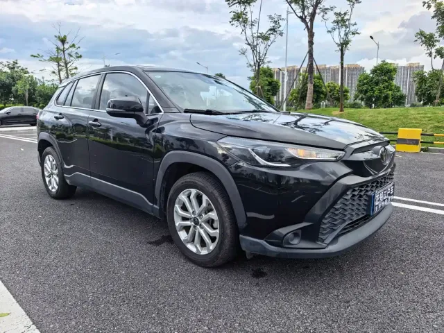 Toyota Frontlander — Фото автомобиля 3
