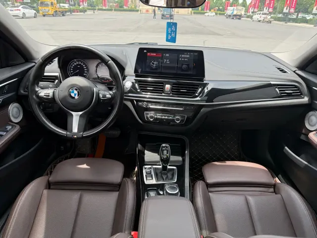 BMW 1 Series — Фото автомобиля 6