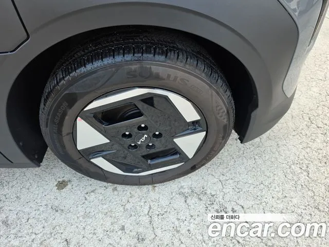 Kia EV3 — Фото автомобиля 5