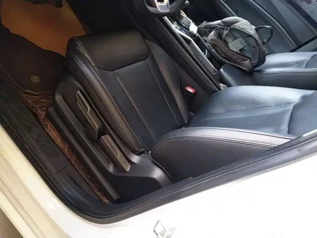 Wuling Jiachen — Фото автомобиля 14