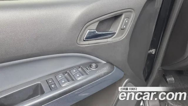 Chevrolet Colorado — Фото автомобиля 18