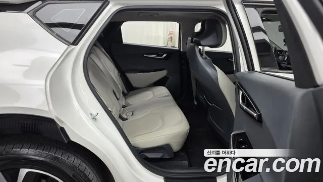 Kia EV6 — Фото автомобиля 11