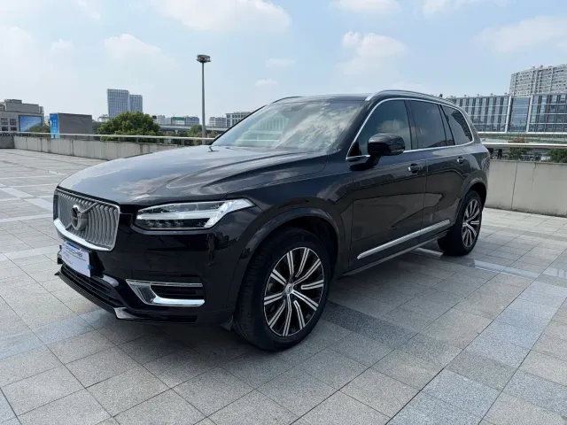 Фотография автомобиля — Volvo XC90