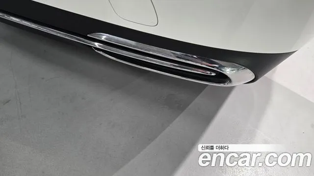 Mercedes-Benz E-Class W214 — Фото автомобиля 11