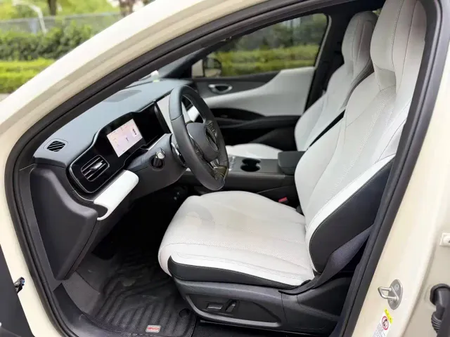 BYD Seal 06 — Фото автомобиля 6