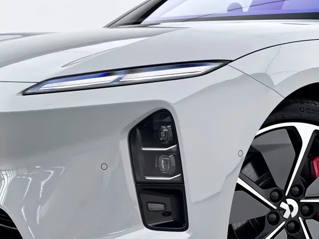 Nio ET5 Touring — Фото автомобиля 8