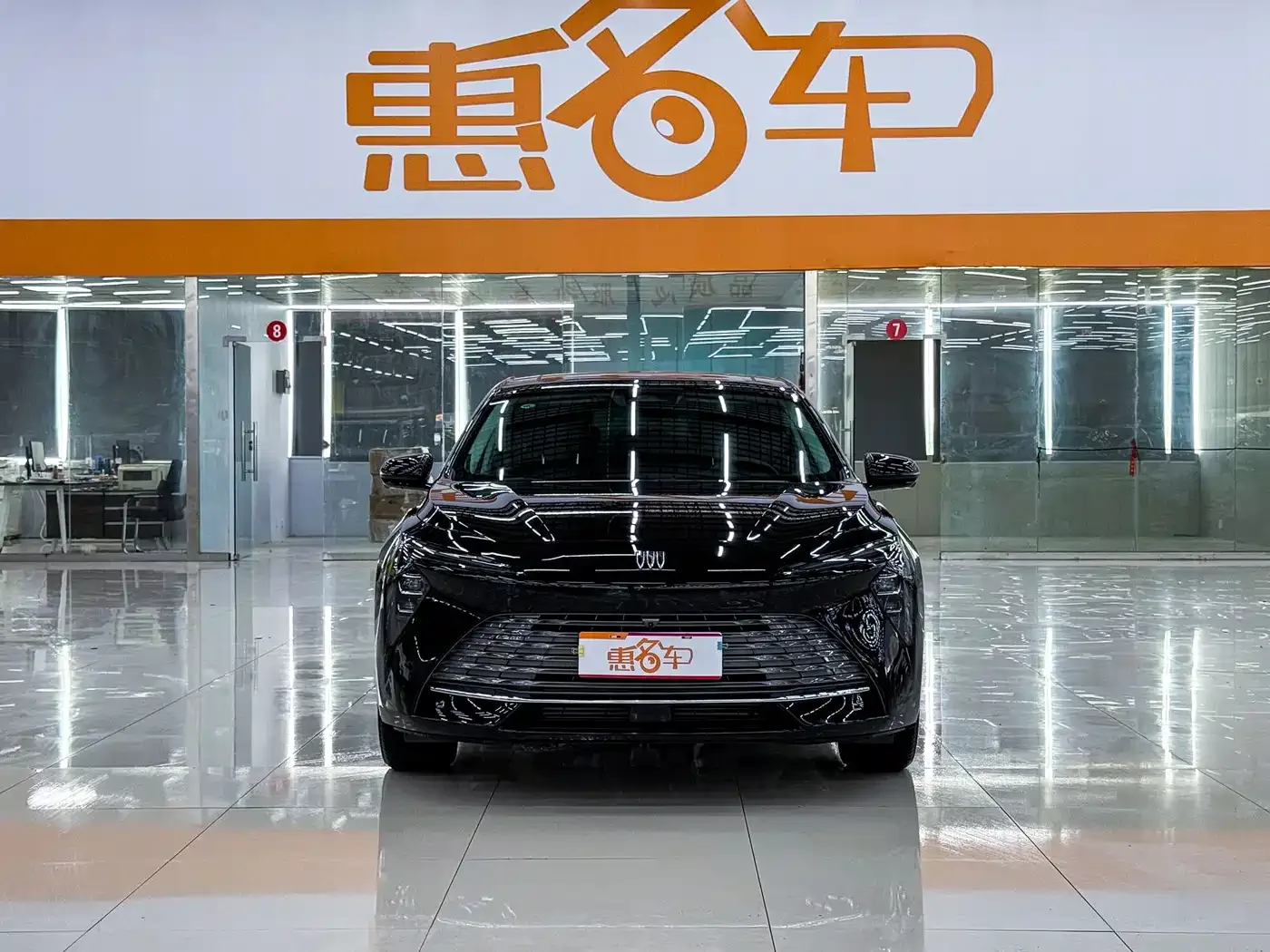 Buick LaCrosse 2023 28T Premium Edition — Фото автомобиля 3