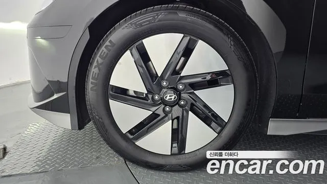 Hyundai Ioniq 6 — Фото автомобиля 5