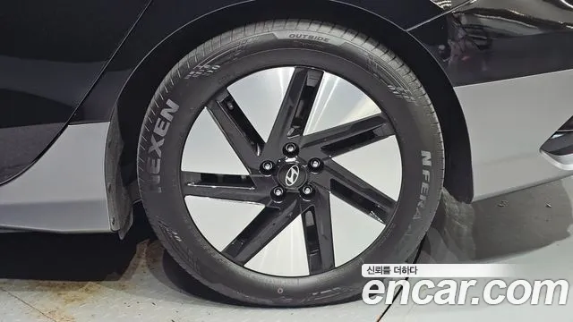 Hyundai Ioniq 6 — Фото автомобиля 6