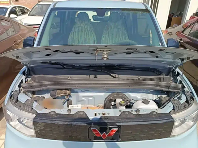 Wuling Hongguang Mini EV — Фото автомобиля 19