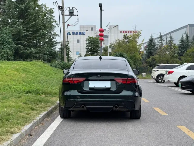 Jaguar XEL — Фото автомобиля 18
