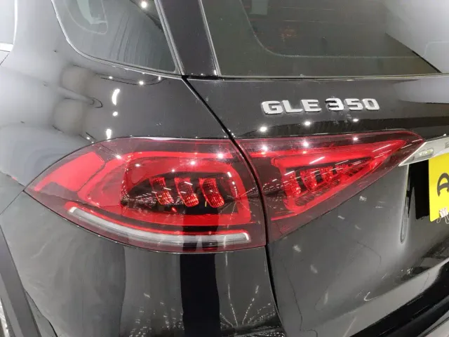 Mercedes-Benz GLE-Class — Фото автомобиля 19
