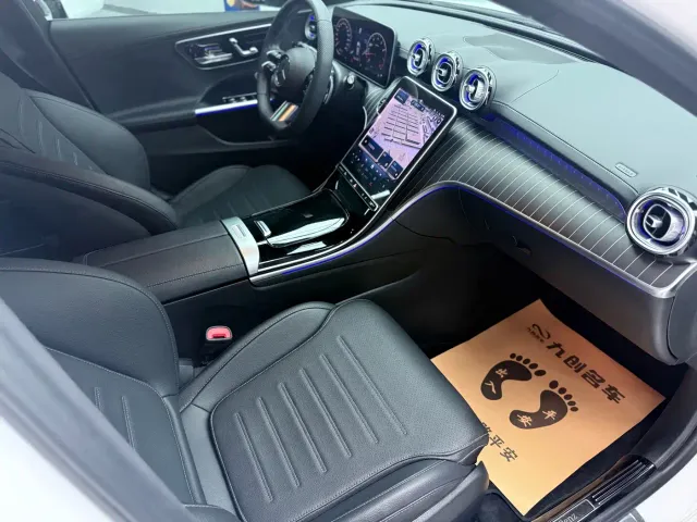 Mercedes-Benz C-Class — Фото автомобиля 11