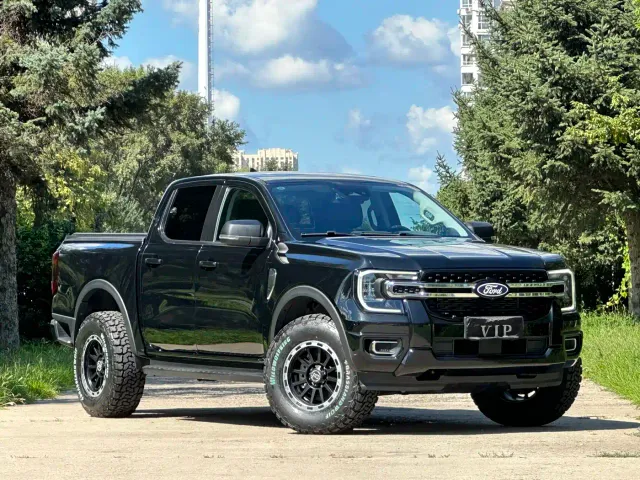 Ford Ranger — Фото автомобиля 3