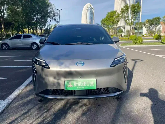 GAC Aion Y — Фото автомобиля 2