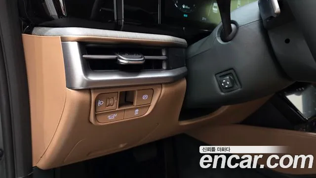 Hyundai Grandeur GN7 — Фото автомобиля 28