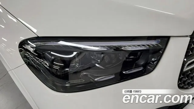 Mercedes-Benz GLE-Class — Фото автомобиля 17