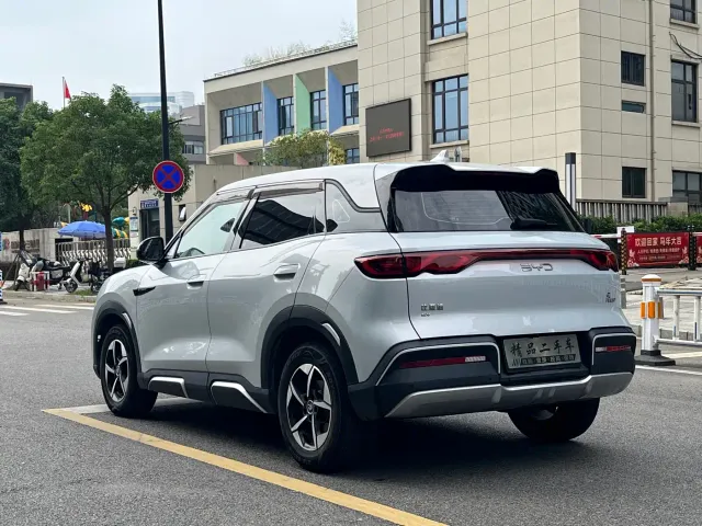 BYD Yuan UP — Фото автомобиля 5