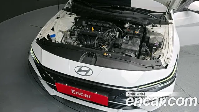 Hyundai AVANTE Новый Avante (CN7) — Фото автомобиля 6