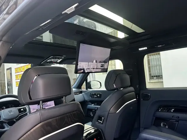 ZEEKR Zeekr 9X 2025 model Ultra Edition 70kWh — Фото автомобиля 6