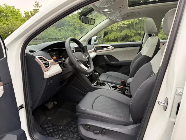Volkswagen Tharu — Фото автомобиля 5