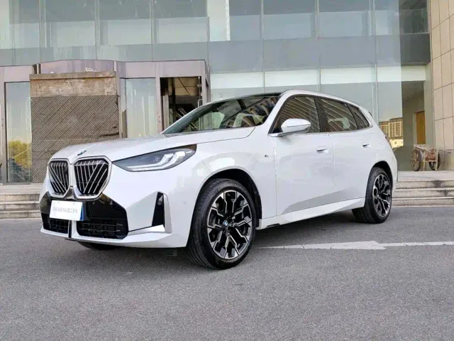 Фотография автомобиля — BMW X3