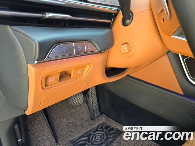 Genesis GV80 — Фото автомобиля 6