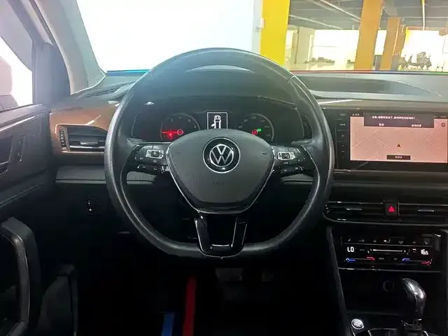 Volkswagen Tharu — Фото автомобиля 11