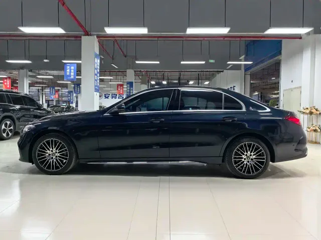 Mercedes-Benz C-Class — Фото автомобиля 7